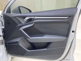 Audi A3L 2023 — фото 15 из 30