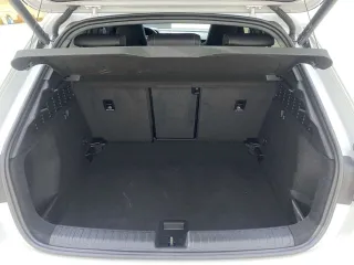 Audi A3L 2023 — фото 25 из 30