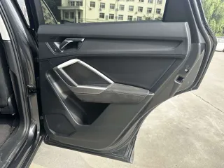 Audi Q3 2022 — фото 25 из 53
