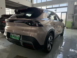 Changan Qiyuan Nevo Q05 2025 — фото 7 из 17