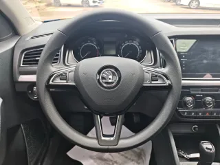 Skoda Kamiq 2022 — фото 11 из 24