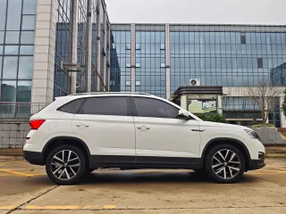 Skoda Kamiq 2022 — фото 19 из 24
