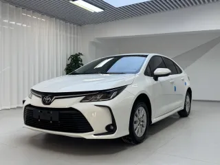 Toyota Corolla 2023 — фото 26 из 29
