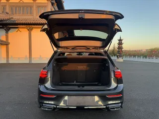 Volkswagen Golf 2023 — фото 17 из 57