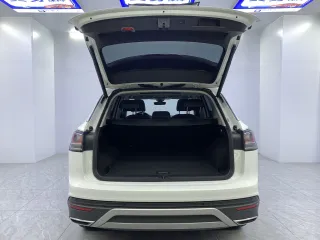 Volkswagen Tayron 2022 — фото 14 из 29