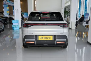 Changan Qiyuan Nevo Q05 2026 — фото 4 из 14