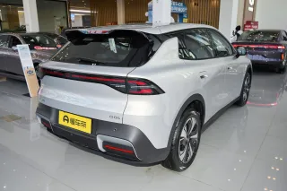 Changan Qiyuan Nevo Q05 2026 — фото 7 из 14