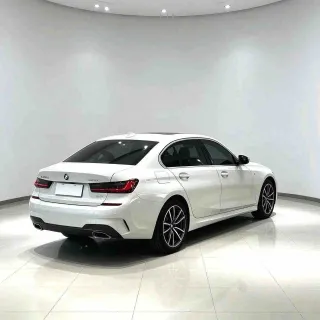 BMW 3-Series 2021 — фото 8 из 24