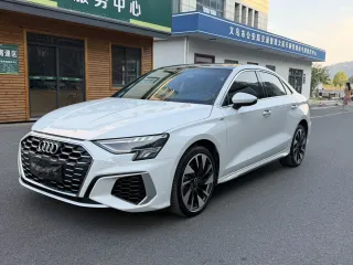Audi A3 2022 — фото 4 из 21