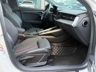 Audi A3 2022 — фото 8 из 21