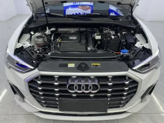 Audi Q3 2022 — фото 22 из 58