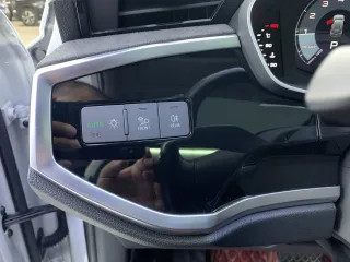 Audi Q3 2022 — фото 32 из 58