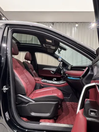 Jetour X70 Plus 2023 — фото 43 из 52