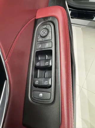 Jetour X70 Plus 2023 — фото 9 из 52