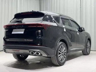 Jetour X70 Plus 2023 — фото 45 из 52