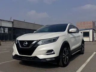 Nissan Qashqai 2022 — фото 1 из 13