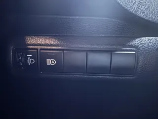Toyota Corolla 2022 — фото 8 из 29