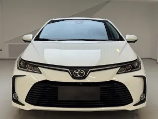 Toyota Corolla 2022 — фото 2 из 29
