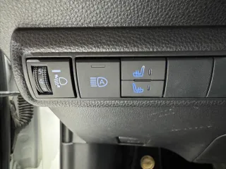 Toyota Levin 2022 — фото 9 из 28