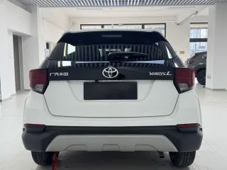 Toyota Yaris L 2022 — фото 5 из 13