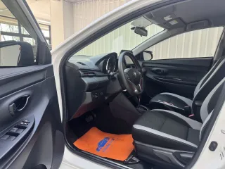 Toyota Yaris L 2022 — фото 7 из 13