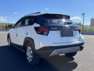 Toyota Yaris L 2022 — фото 23 из 28