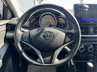 Toyota Yaris L 2022 — фото 9 из 28