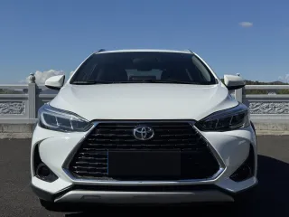 Toyota Yaris L 2022 — фото 25 из 28