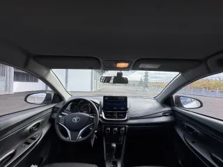 Toyota Yaris L 2022 — фото 20 из 39