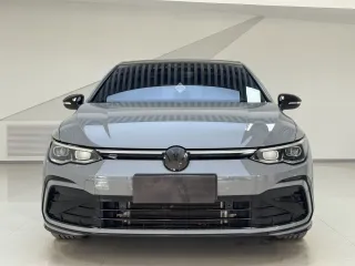 Volkswagen Golf 2023 — фото 2 из 13