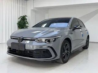 Volkswagen Golf 2023 — фото 1 из 13