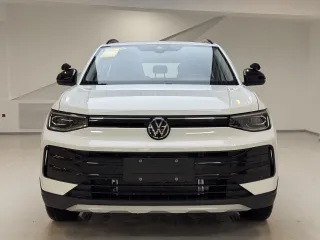 Volkswagen Tharu 2026 — фото 2 из 28
