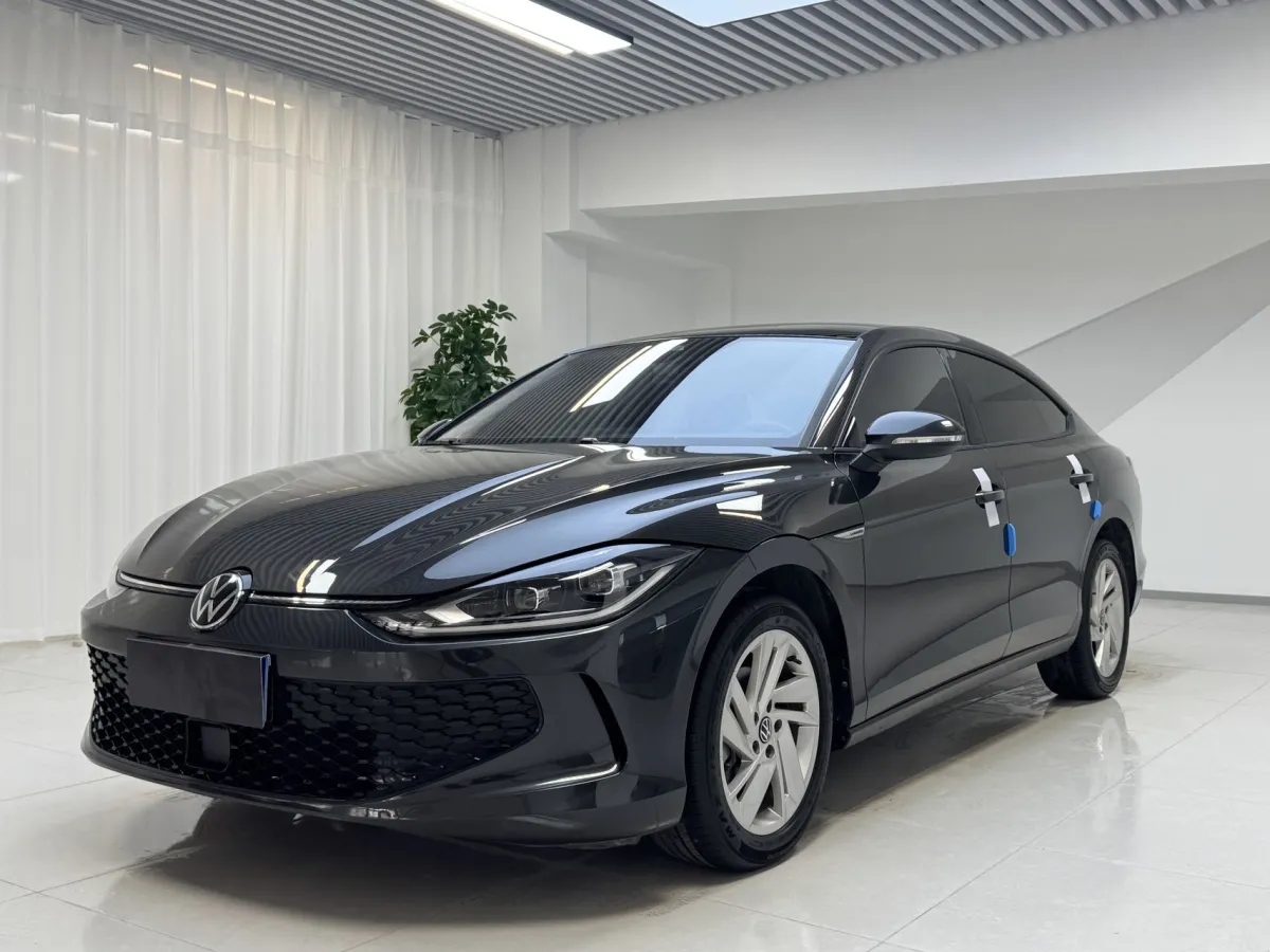Volkswagen Lamando L