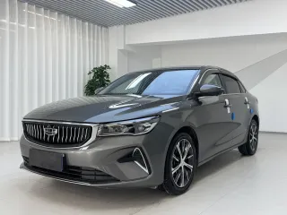 Geely Emgrand 2023 — фото 1 из 13