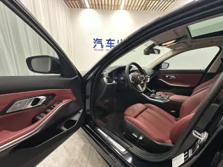 BMW 3-Series 2022 — фото 12 из 23