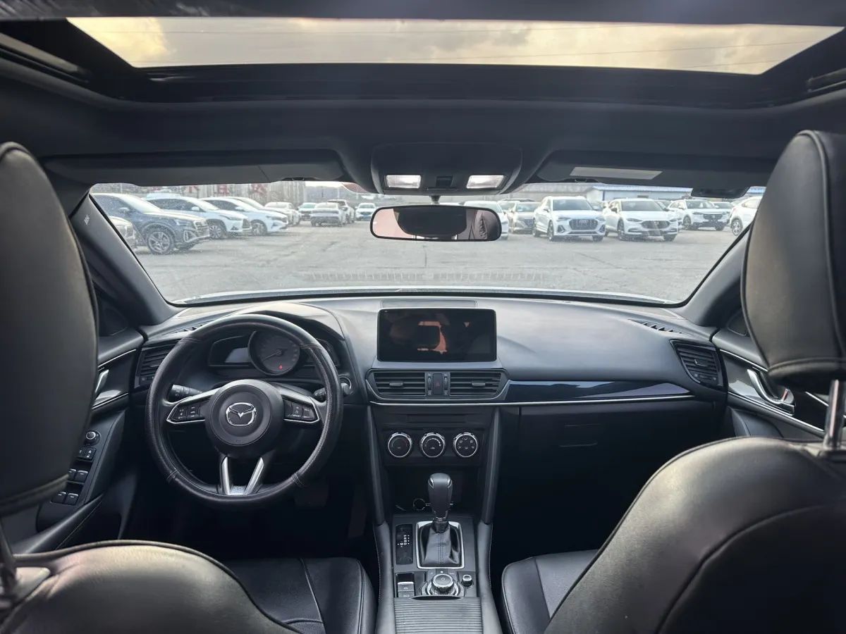 Mazda CX-4