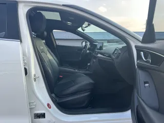 Mazda CX-4 2022 — фото 18 из 28