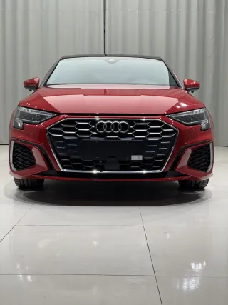 Audi A3 2023 — фото 2 из 13