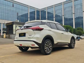 Nissan Kicks 2023 — фото 4 из 13