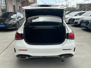 Mercedes A-Class 2022 — фото 42 из 56