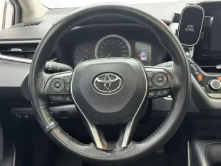 Toyota Corolla 2022 — фото 17 из 23
