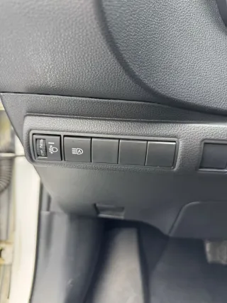 Toyota Corolla 2022 — фото 18 из 23