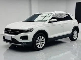 Volkswagen T-Roc 2022 — фото 1 из 24