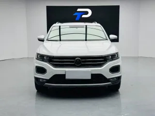 Volkswagen T-Roc 2022 — фото 2 из 24