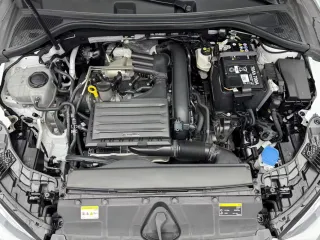 Audi A3 2023 — фото 24 из 28