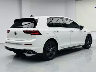 Volkswagen Golf 2022 — фото 6 из 28