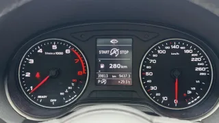 Audi Q2 2023 — фото 8 из 16