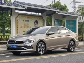 Volkswagen Bora 2023 — фото 1 из 12