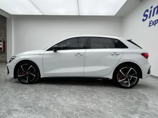 Audi A3 2023 — фото 6 из 25