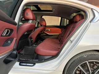 BMW 3-Series 2022 — фото 10 из 12